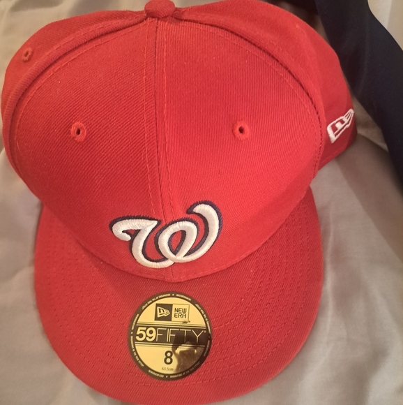 Red New Era 59FIFTY Cap - Picture 1 of 1